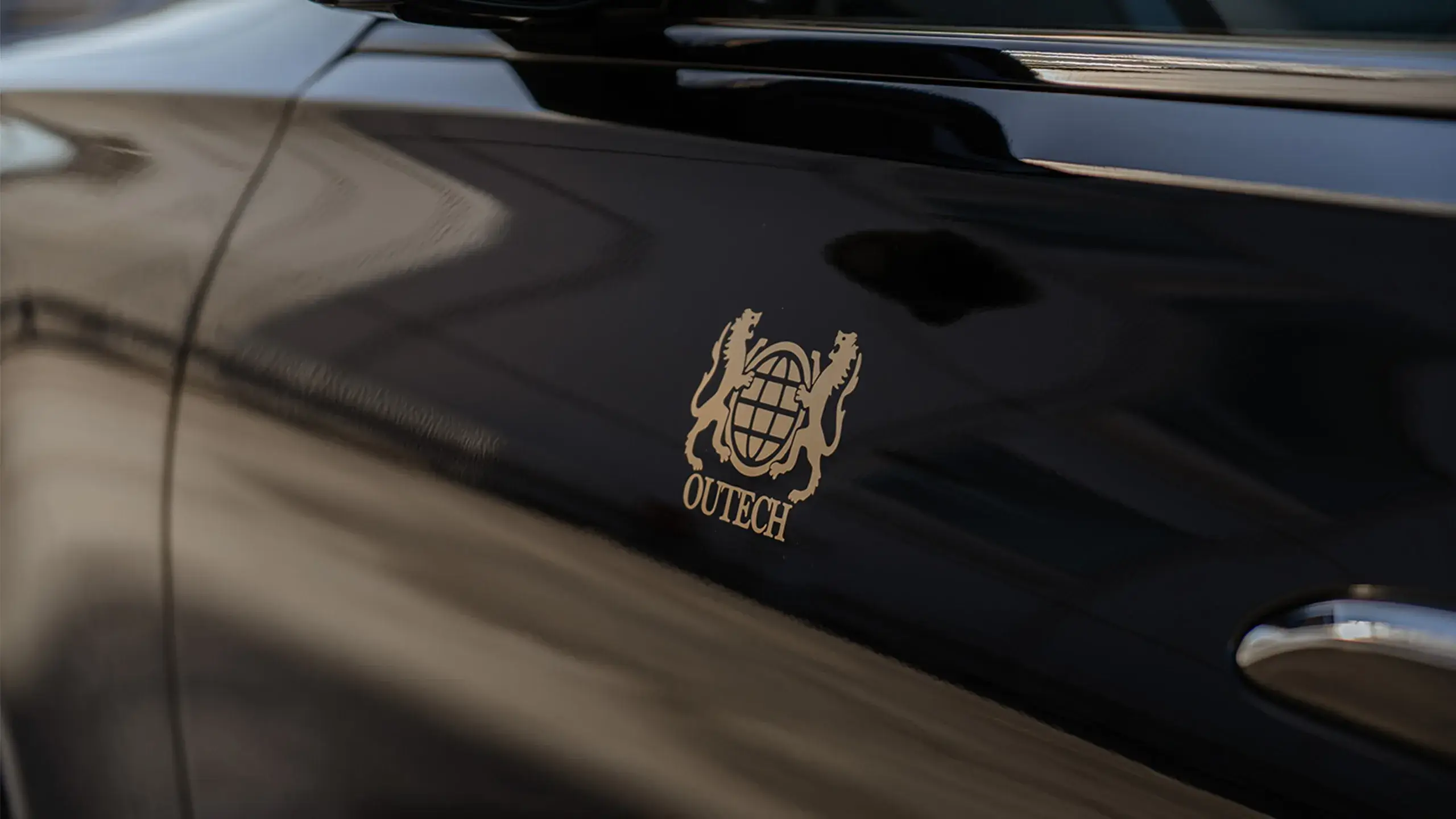 アウテックのハイヤー車両