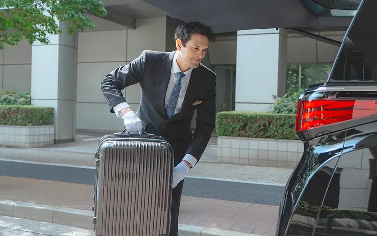 We will handle your luggage loading