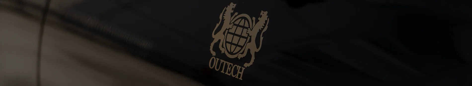 アウテックのロゴ