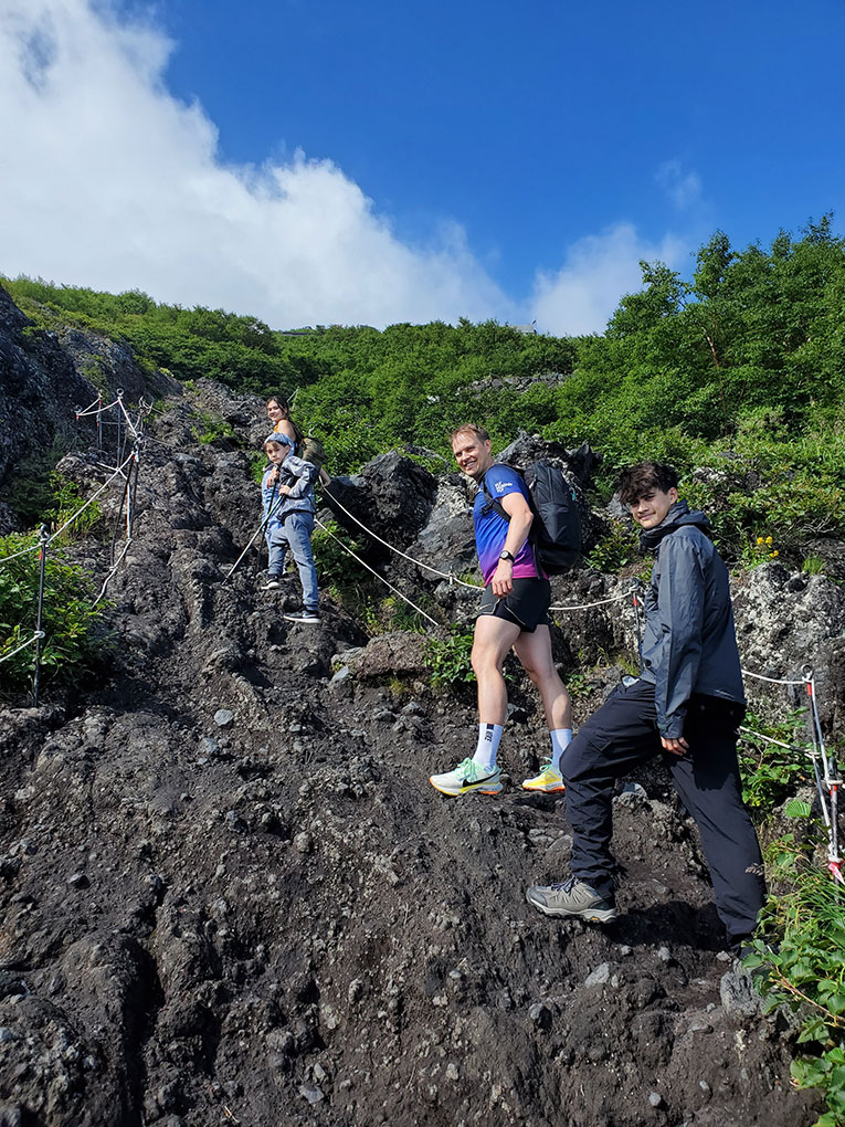 Mt.Fuji Trekking with English-speaking guide