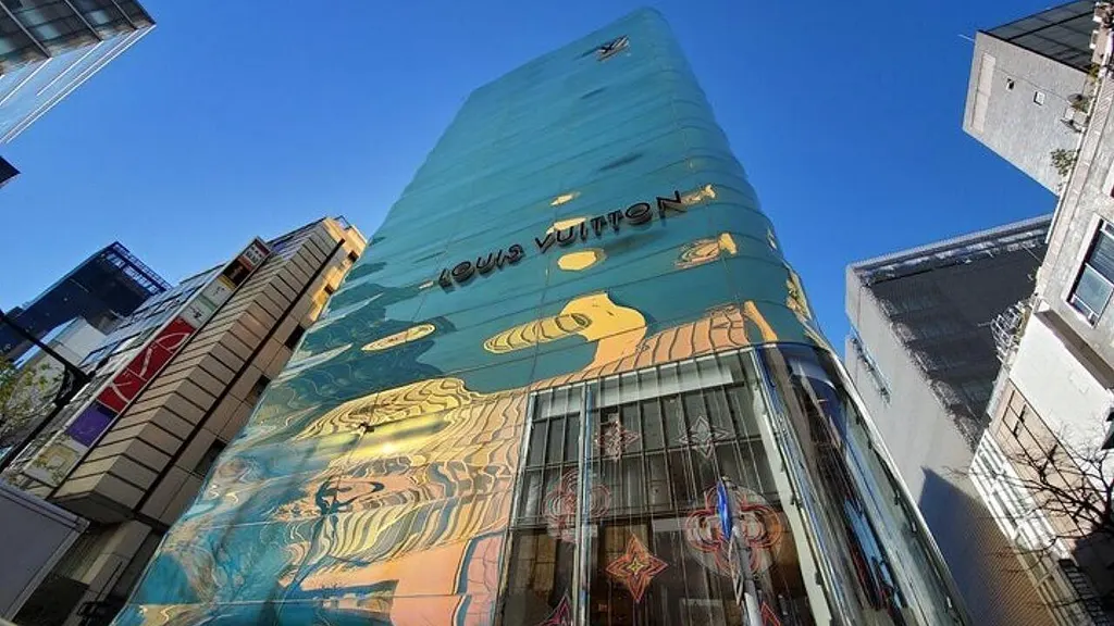 Louis Vuitton building designed by Japanese architect Jun Aoki