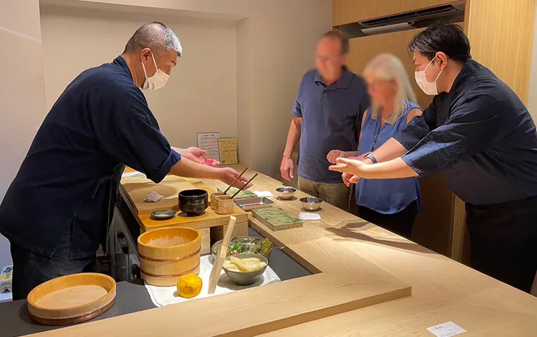 Sushi making lesson