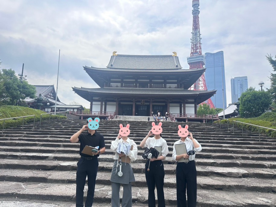 観光ツアーを作成した場所に実際に訪れます。