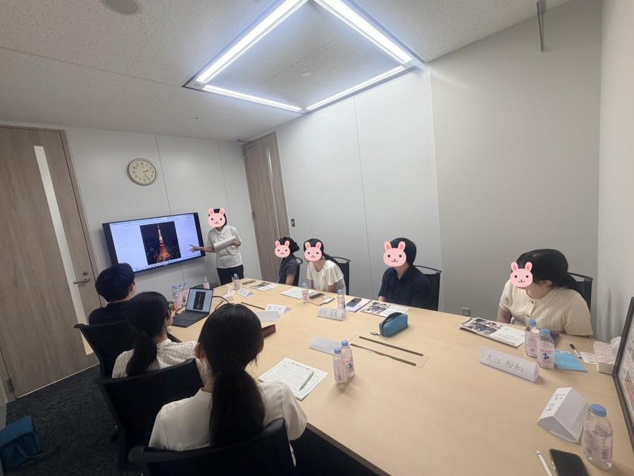 学生自身が英語で観光案内に挑戦