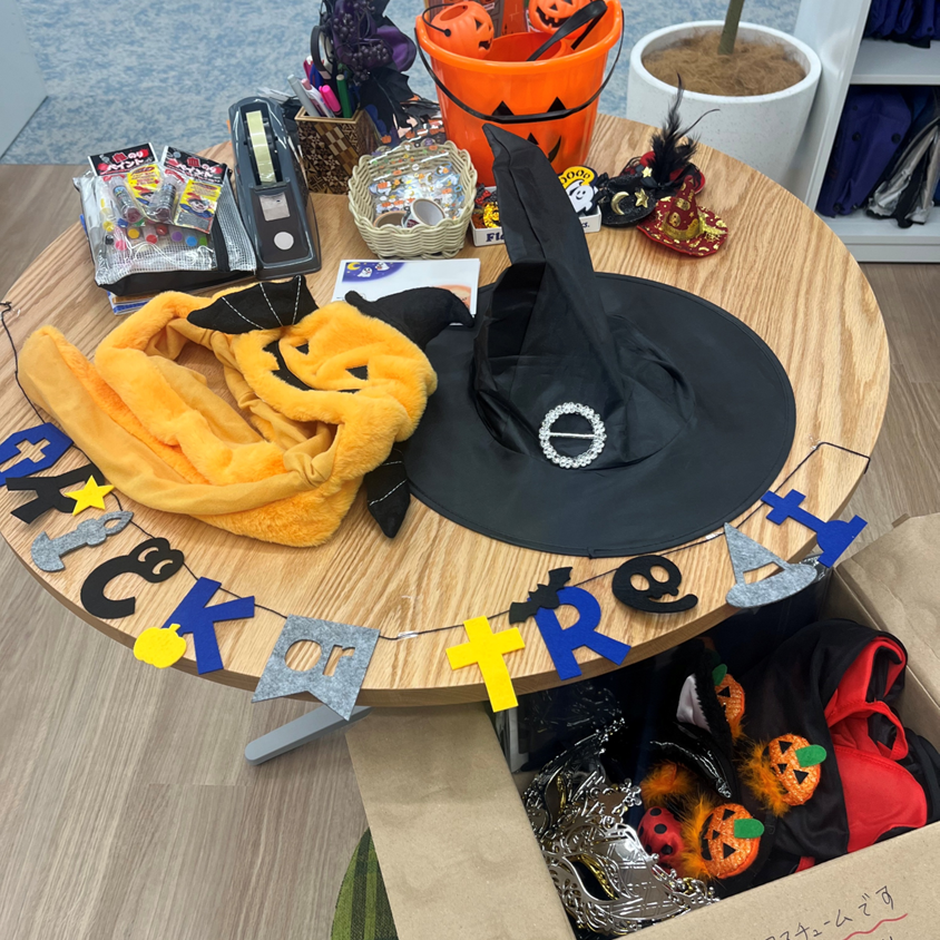 ハロウィンの仮装をしたプランナーに合えるかも