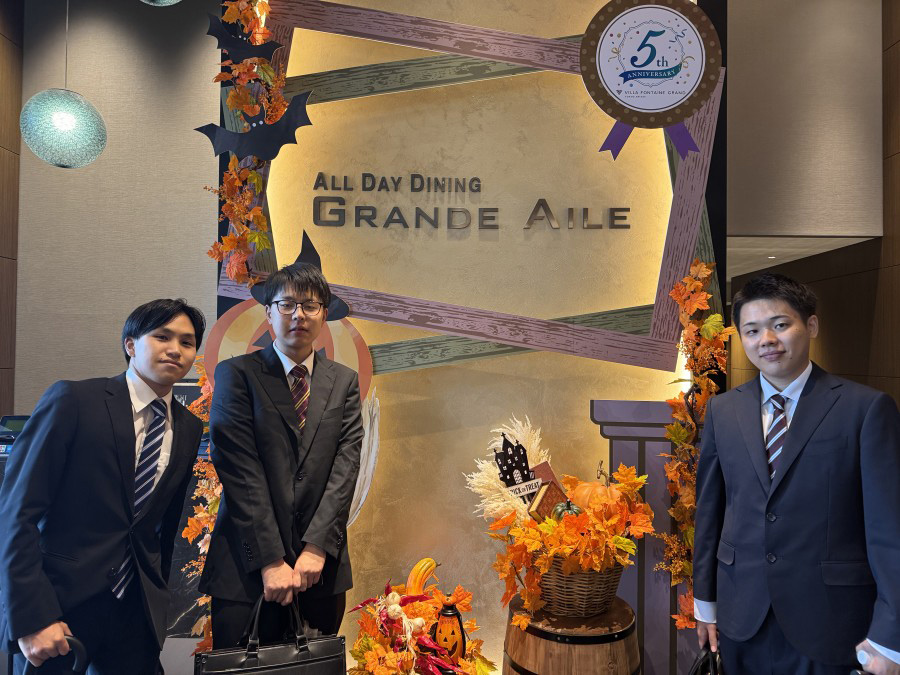 ランチへ