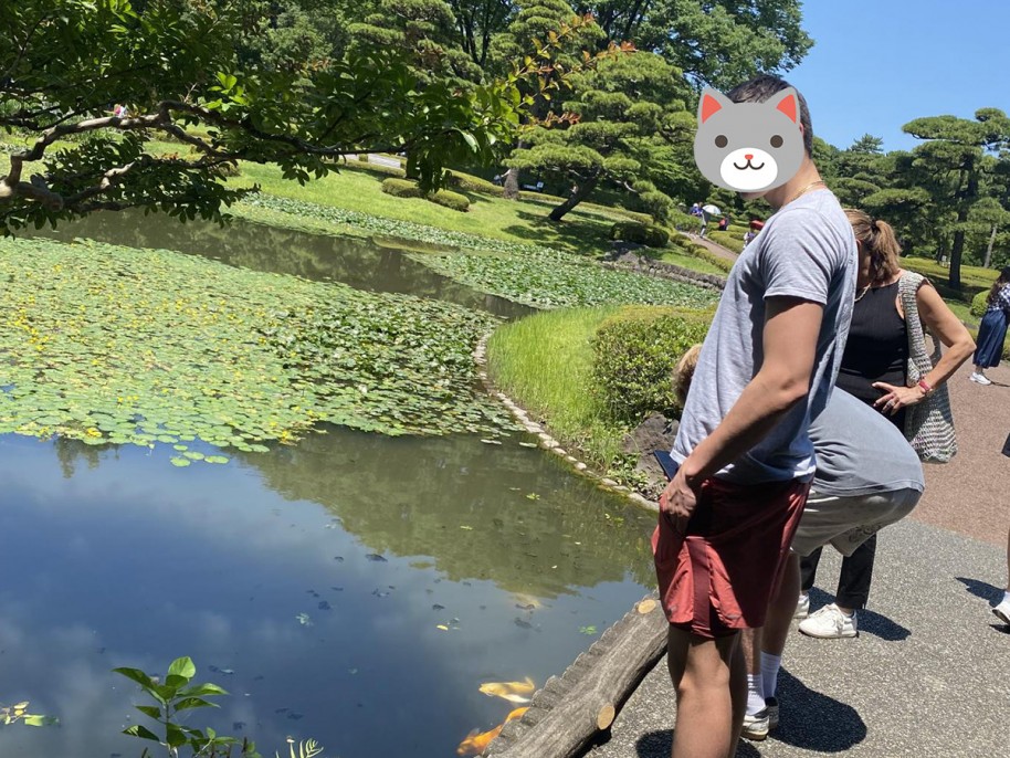 皇居にて