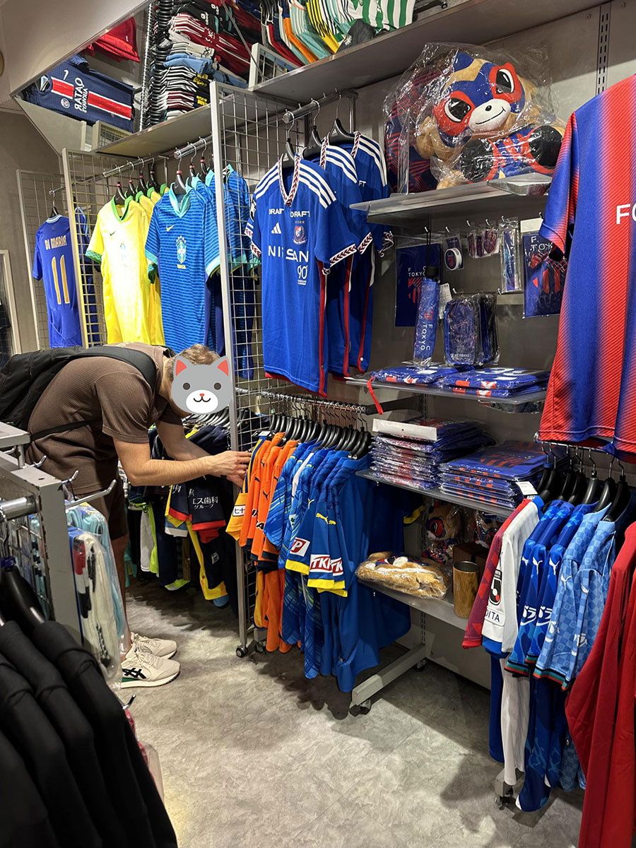 Jリーグのユニフォームの購入をお手伝い