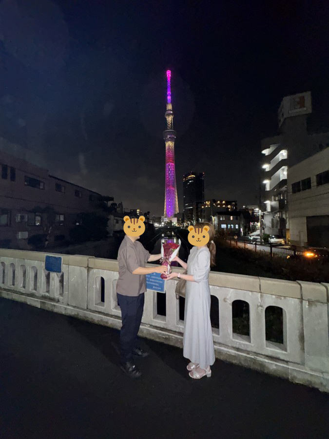 思い出のスカイツリーで記念撮影