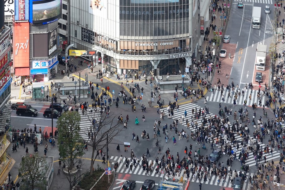 定番おすすめスポットの紹介 渋谷スクランブル交差点